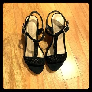 Black wedge sandals
